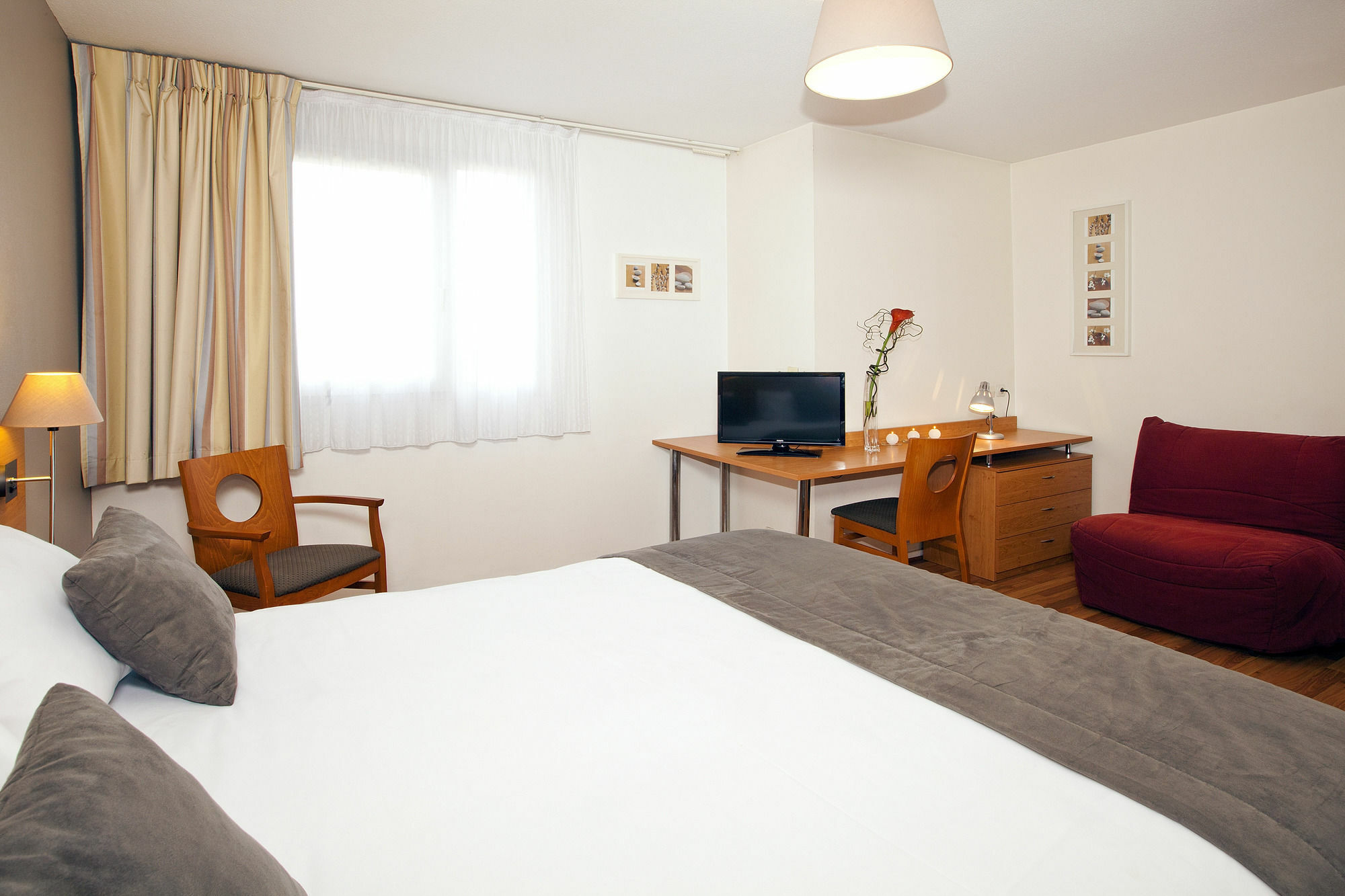 Sejours & Affaires Toulouse De Brienne Aparthotel Exterior foto